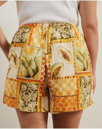 Atmos&Here Curvy - Paradise Linen Blend Shorts