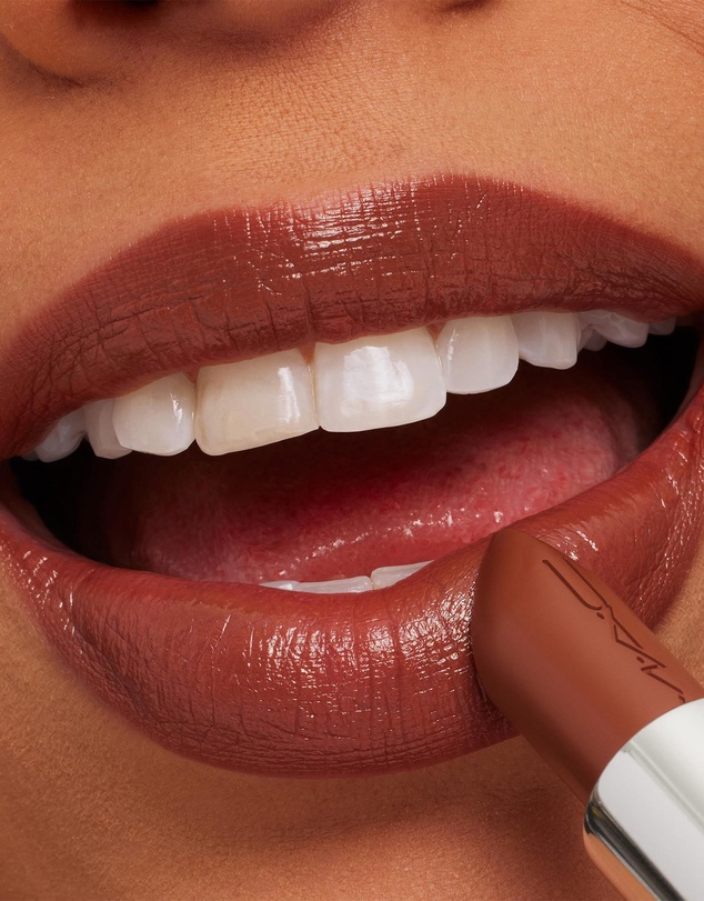 MAC - MACXIMAL Sleek Satin Lipstick True Be Untold