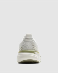 Brooks - Revel 8 - Men's