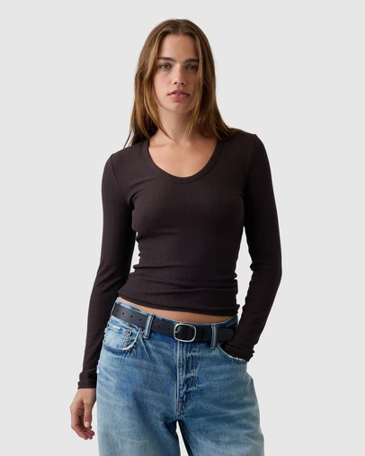 GAP - LS Luxe Modern Scoop T-Shirt