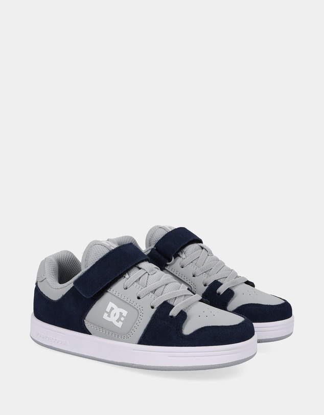 DC Shoes - Boys 4 to 16 Manteca 4 V Skate Shoes