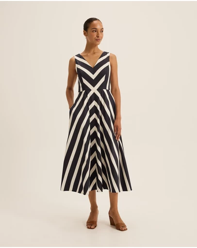 Review - Umbrella Chevron Midi Dress