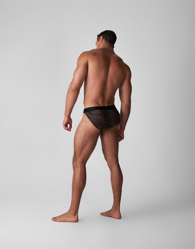TEAMM8 - M8 Sports Brief
