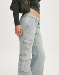 Cotton On - Low Relaxed Flare Jean