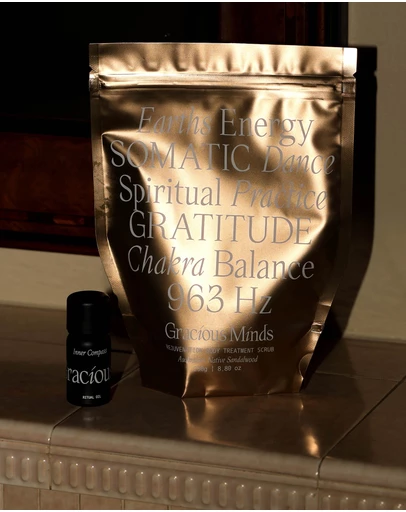 Gracious Minds - Earths Energy Body Treatment Scrub