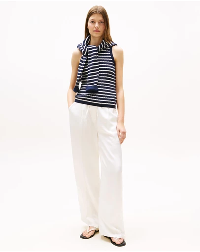 Tommy Hilfiger - Cable Knit Sleeveless Slim Sweater