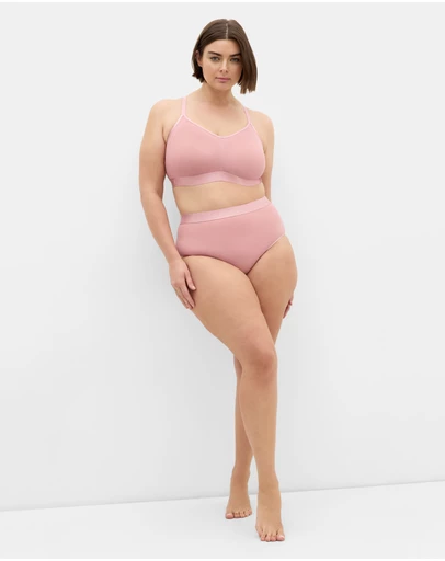 City Chic - Signature Mesh Wireless Bra