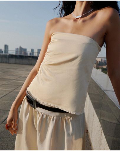 Light & Pastel Yellow