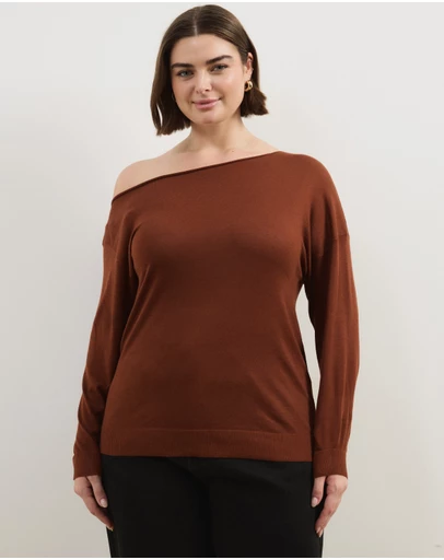 Atmos&Here Curvy - Della Off Shoulder Fine Knit Top