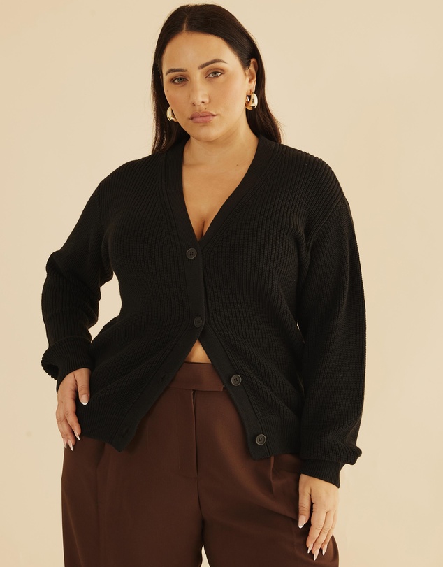 Atmos&Here Curvy - Penny Vneck Knit Cardigan