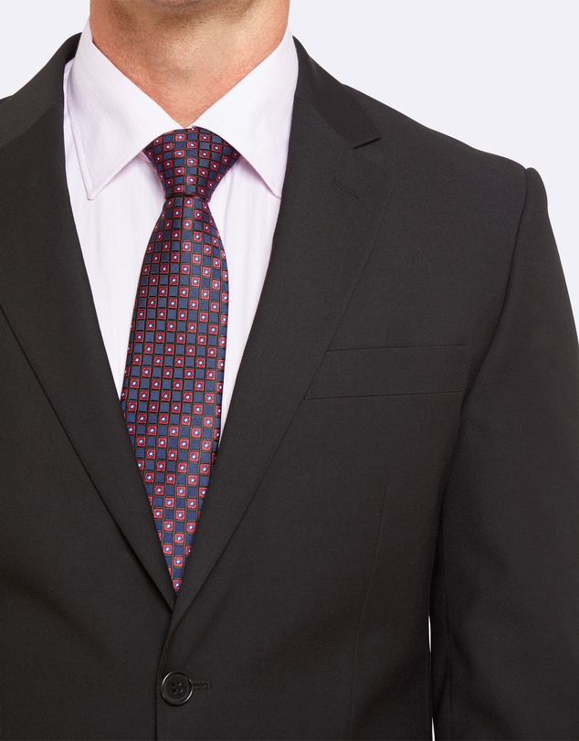 Kelly Country - Tussoni Tailored Essential Black Suit