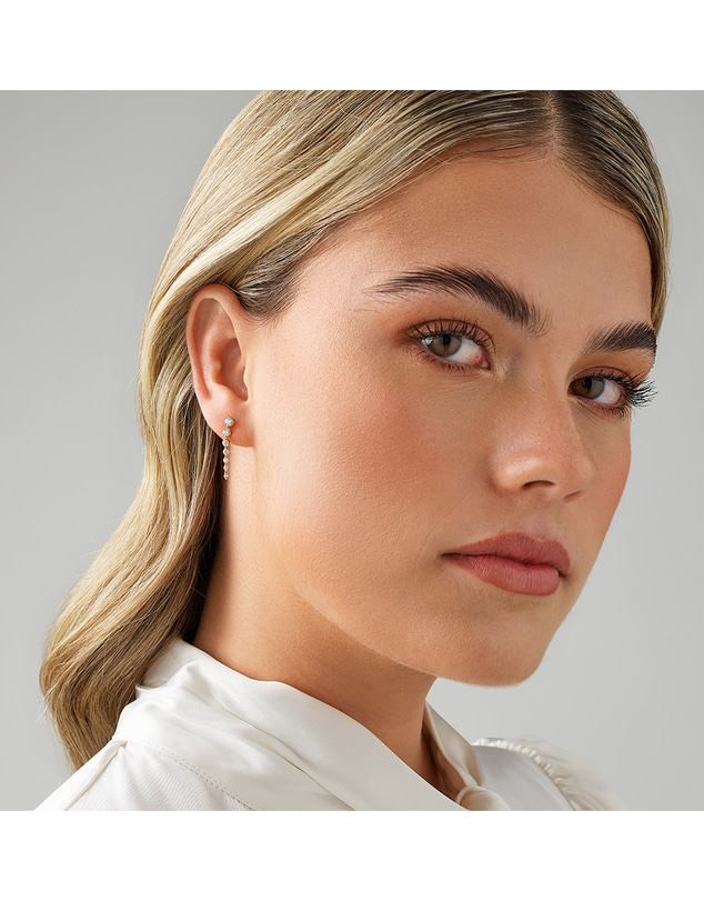 Michael Hill - Drop Earrings with 0.50 Carat TW of Diamonds in 18kt Yellow Gold