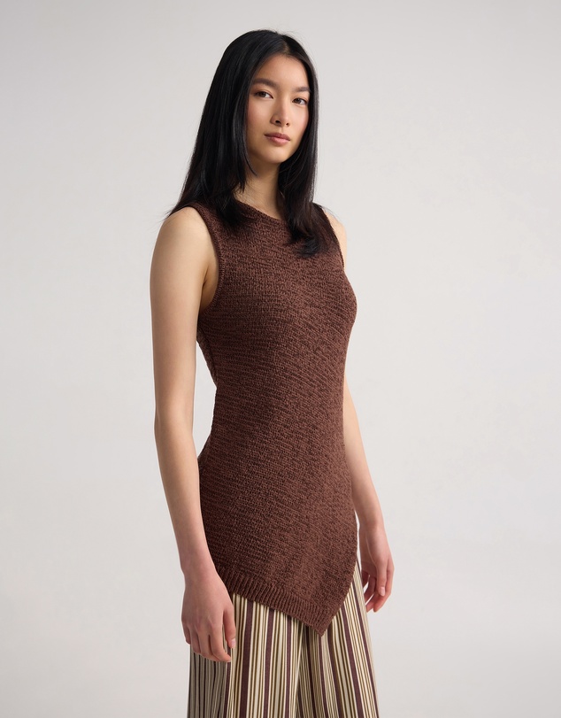 Oxford - Annalise Asymmetric Knit