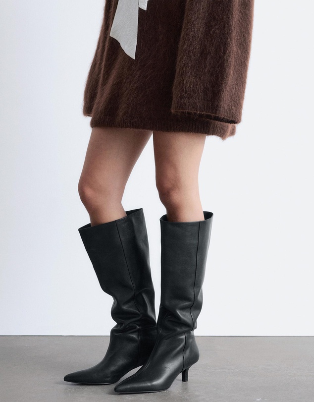 & Other Stories - Kitten Heel Leather Knee Boots