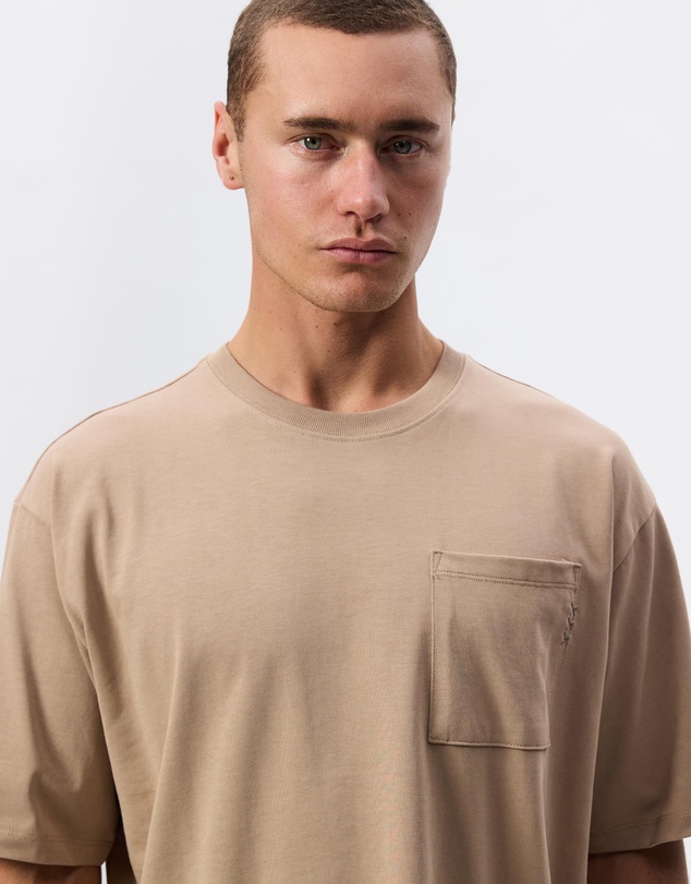 Scotch & Soda - Seasonal Core 3 Crosses Chest Pocket Loose-Fit T-Shirt