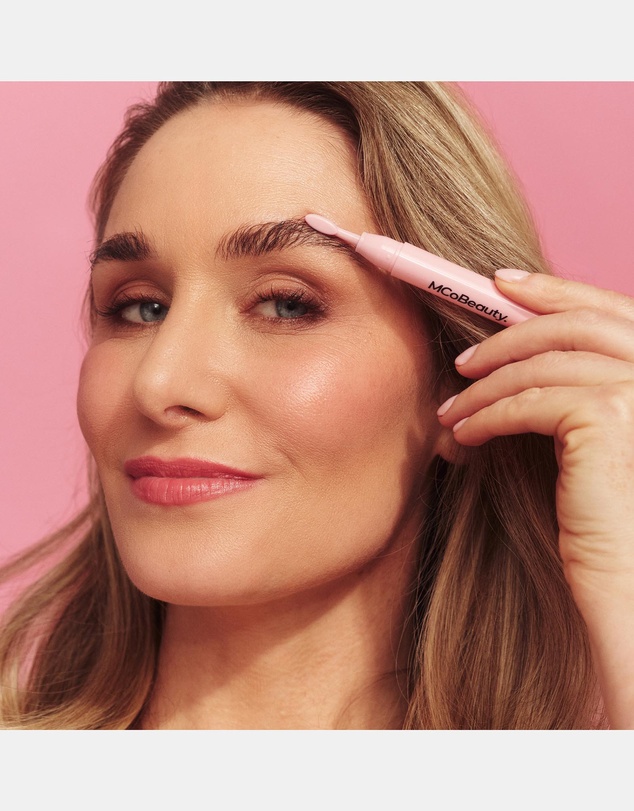MCoBeauty - Brow Wax Sculpt & Set