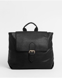 Arrived - The Hilton All Rounder