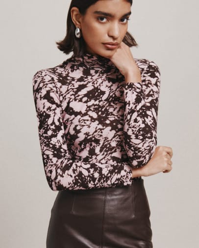 pink/brown