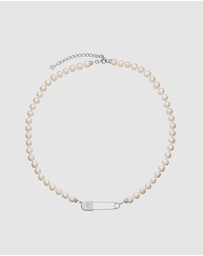 Karen Walker - Runaway Safety Pin and Pearls Necklace