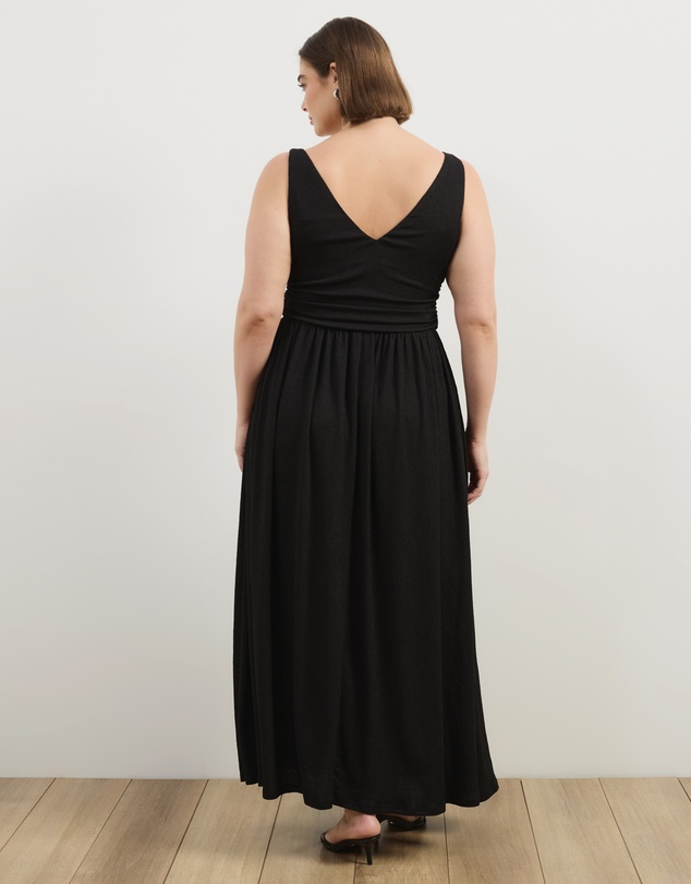 Atmos&Here Curvy - Lara V-Neck Ruched Side Maxi Dress