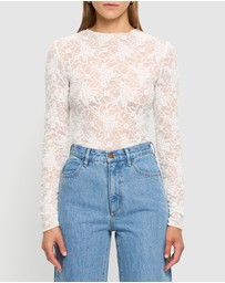 KIVARI - Victoria Lace Top