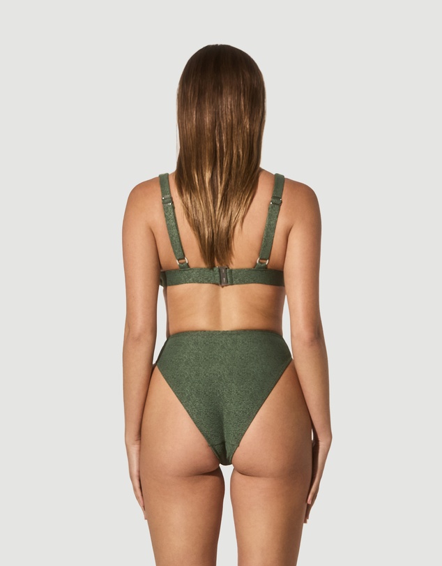 Form and Fold - The Wirefree D-G Top