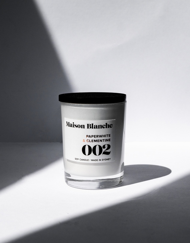 Maison Blanche - 002 Paperwhite & Clementine - Small Candle