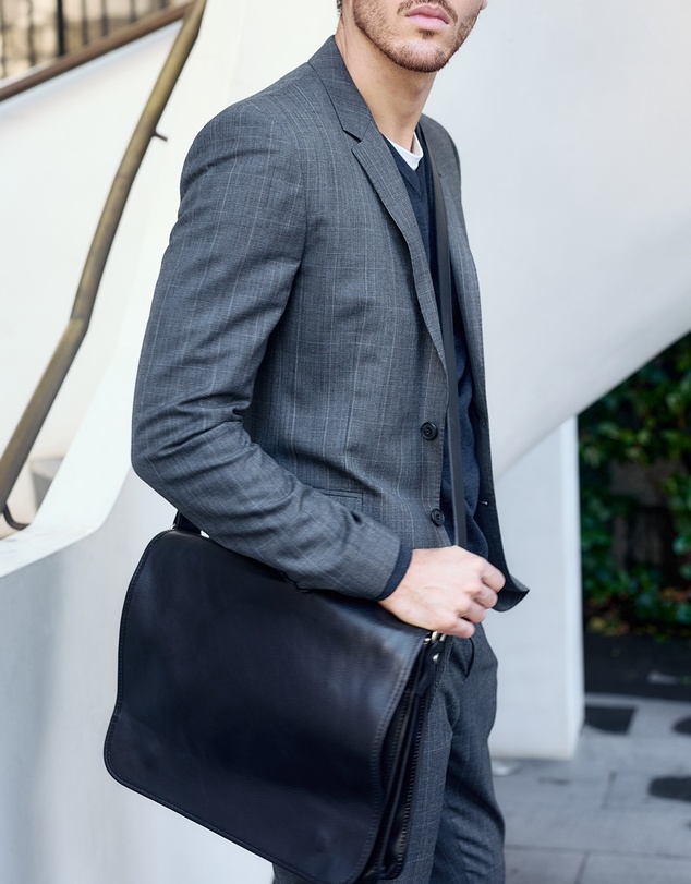 Republic of Florence - The Nero Matt Black Messenger