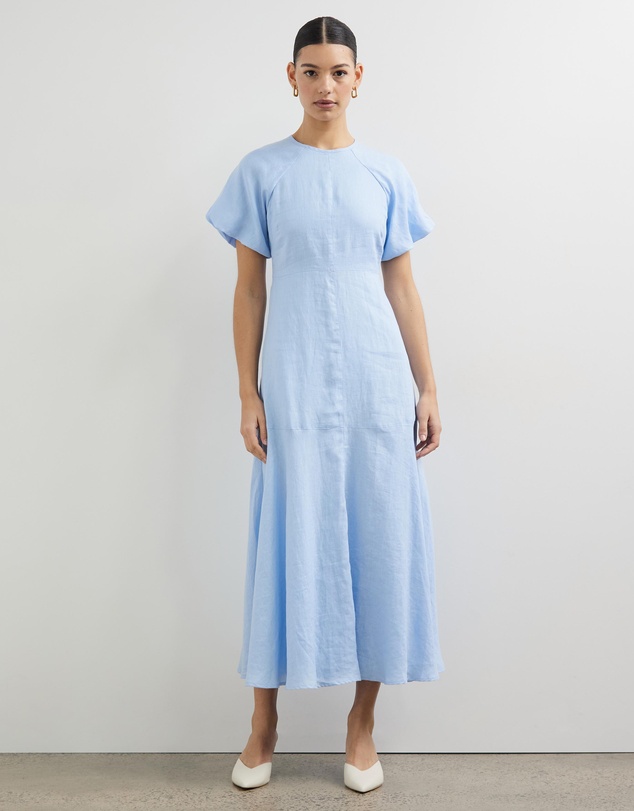Minima Esenciales - Paityn Linen Maxi Dress