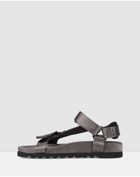 Rollie - Sandal Tooth Wedge