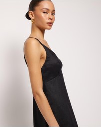 AERE - Millie Linen V Neck Midi Dress