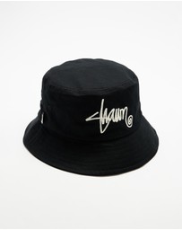 S Double - Shawn Script Bucket Hat