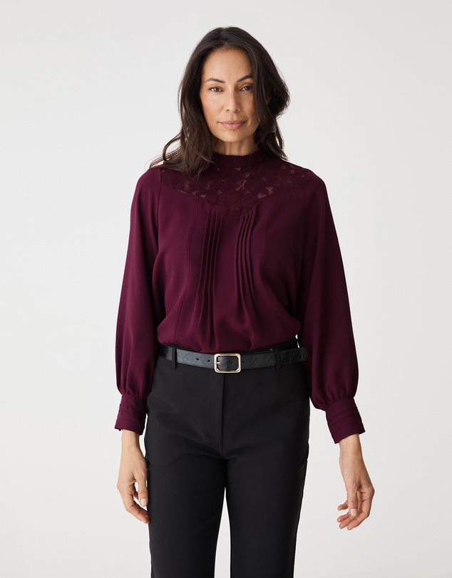 Forcast - Fiora Lace Yoke Blouse