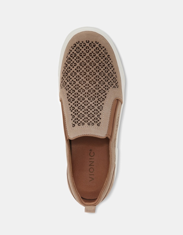 Vionic - Kimmie Perf Slip-On Casual Sneaker - Wheat