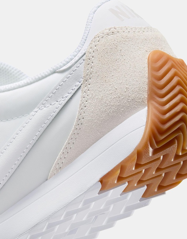 Nike - Pacific - Women's