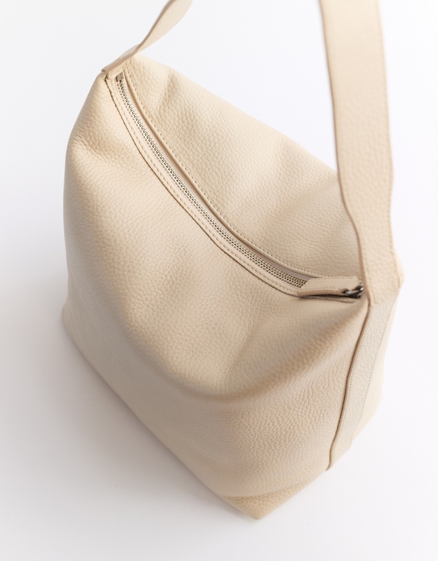 The Horse - The Daisy Bag