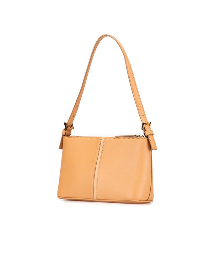 Burberry - Pre-Loved Leather Shoulder Bag