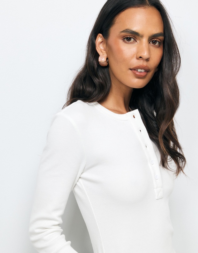 AERE - Della Long Sleeve Rib Henley Top
