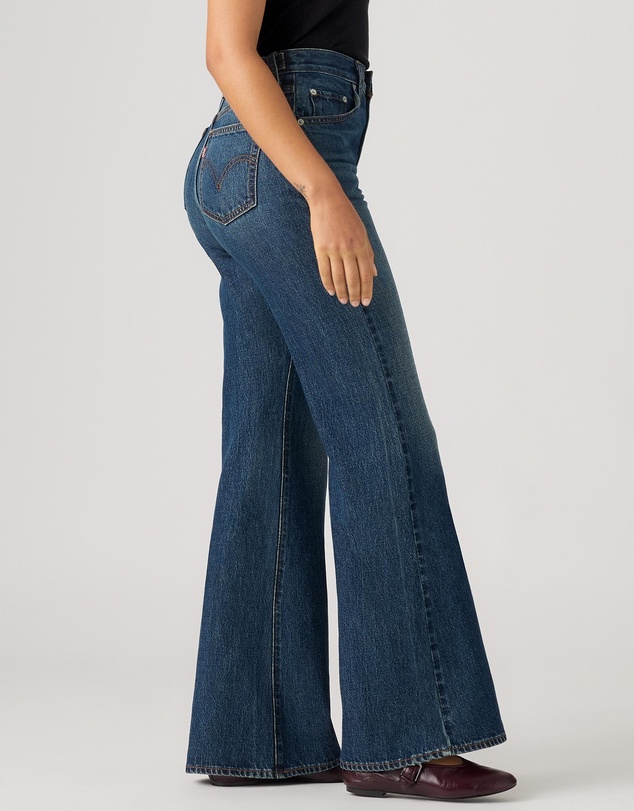 Levi's - Cinch Flare Jeans