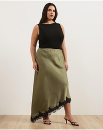 Atmos&Here Curvy - Leoni Asymmetric Lace Satin Skirt