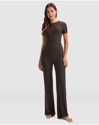 TALA - 365 Sculpting Lounge T-Shirt