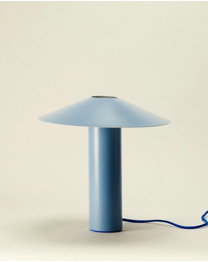 Dennis Did It - Hoist Lamp Faded Denim