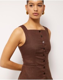 AERE - Straight Neck Vest