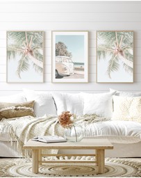 Olive et Oriel - Byron Kombi Art Print