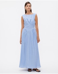 Minima Esenciales - Rivena Midi Dress