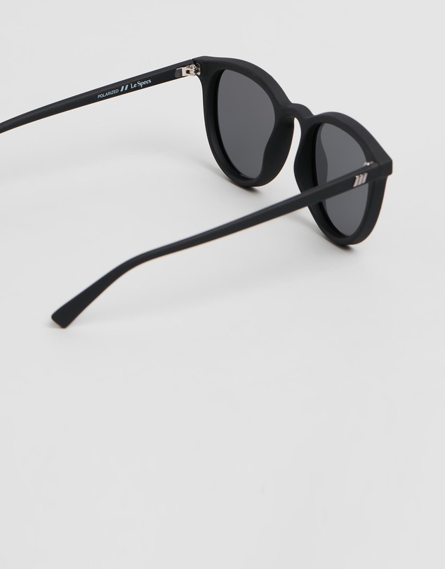 Le Specs - Fire Starter