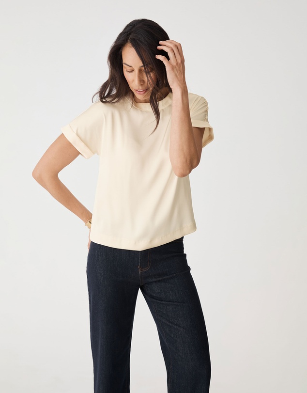 Forcast - Cameron Satin Tee