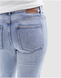 UNISON - Classic Straight Fit Jean