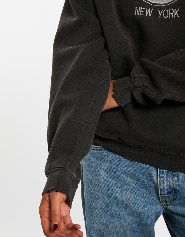 Vintage by The Real Deal - Pre Loved - 90s Hard Rock Cafe Sweatshirt