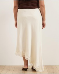 Atmos&Here Curvy - Leoni Asymmetric Lace Satin Skirt